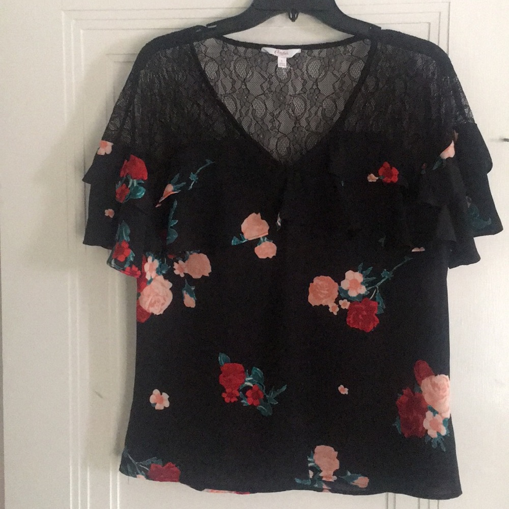 Candid Black and Floral Short sleeve blouse